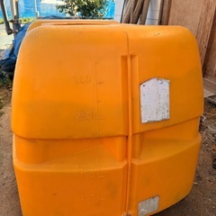 ローリータンク300Lの画像