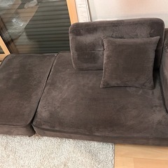 【取りに来ていただける方限定】コーデュロイカウチソファの画像