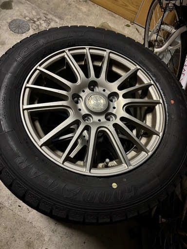195/65R15    スタッドレスタイヤ4本セット