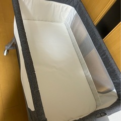 ベビーベッド メッシュサイドパネルの画像