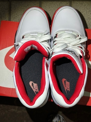 　NIKE　FLIGHT LEGACY