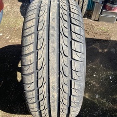 ジオバンナ　　20㌅　285/60-20 タイヤ7〜8分目　ホイール状態良しの画像