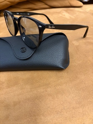 決まりました！
大人気 Ray-Banサングラス 替えレンズ付き 最終価格 早い者勝ち