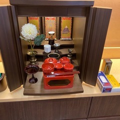 【国産日本製】モダン仏壇セット一式（定価30万円）仏具付き・すぐにお祀りいただけます　閉店セール120000円の画像