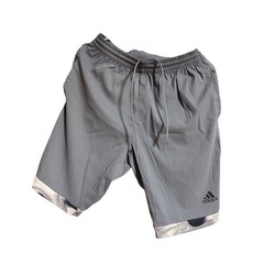 adidas ハーフパンツ（Size:S）