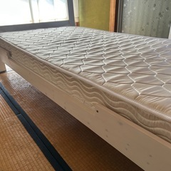 新生活に！シングルベッド(マットレス付き)の画像