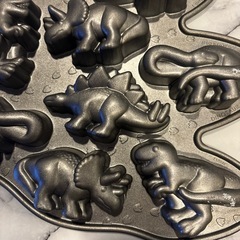 恐竜の型の画像