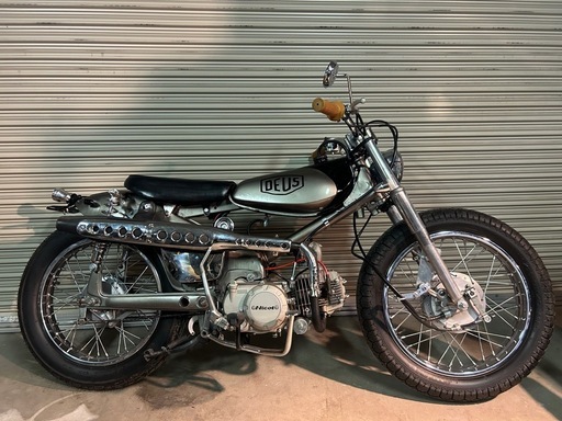 カブ　ボバーカスタム　125cc