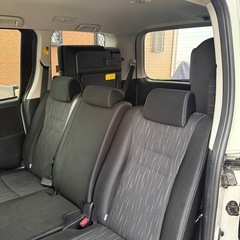 トヨタヴォクシー　(ワンオーナー)の画像