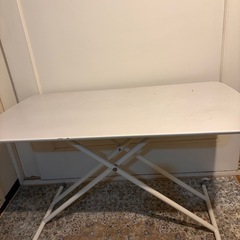 テーブルの画像