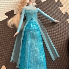 【3月中】エルサ歌う人形とハンカチセットの画像