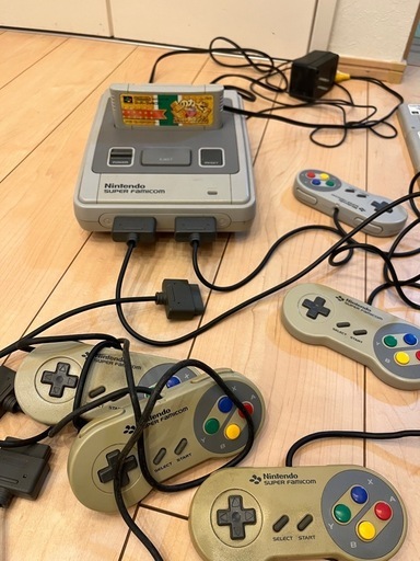 お取引決まりました【再投稿】スーパーファミコン本体　ソフト31本➕ゲームボーイソフト1本　コントローラー7個