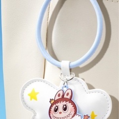 POPMART正規品ラブブバッグチャームの画像