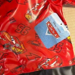 子供用　5歳　新品タグ付き　ジャケット　カーズの画像