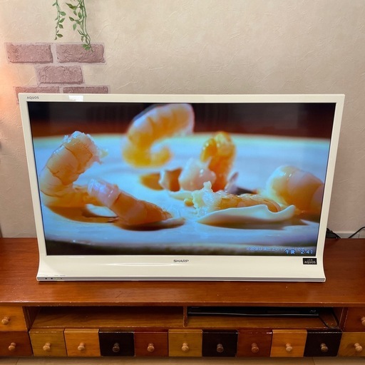 SHARP AQUOS　LC-40J9-W 40型 フルHD液晶テレビ　白　ホワイト