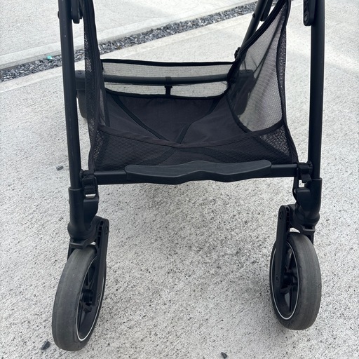 【直接引渡し限定】ピジョン　ビングルBB2  B型ベビーカー