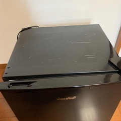 小型冷蔵庫の画像