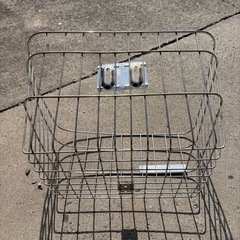 自転車カゴの画像