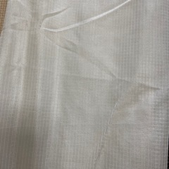 カーテン4枚の画像