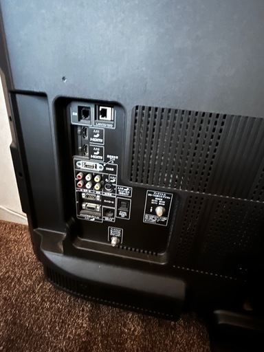 【お引き取り者様決定】52型液晶テレビ