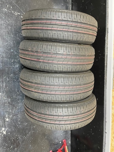 値下げしました！タイヤ　ブリジストン165/55R15