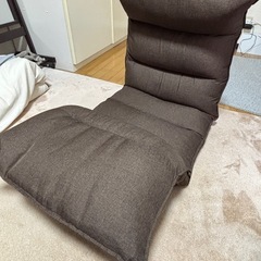 【LOWYA】【角度調節機能】座椅子の画像