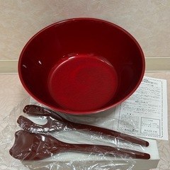 Luire 赤い花柄サラダボウルとサーバーセット【未使用】の画像