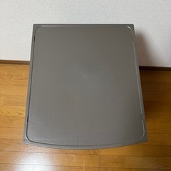 衣装ケースの画像