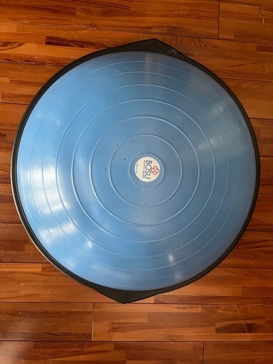 BOSU バランストレーナー（直径約65cm）