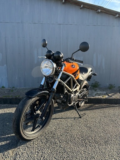 まだお取引可能！HONDA VTR250 FI 実働 バッテリー、ヘッドライト、チェーン等新品交換　最短で即日の配送も可能ですのでご相談ください 低燃費、安心のインジェクション車で春のツーリング！　