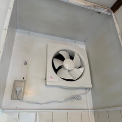 新品‼️換気扇 25cmの画像