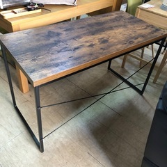 ワークデスクの画像