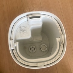 【ジャンク品・非対面】アイリスオーヤマ 上給水加湿器（UTK-230-W）の画像
