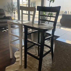 カウンターチェアの画像