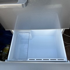 AQUA　AQR-27M2(S) 
3ドア冷蔵庫の画像