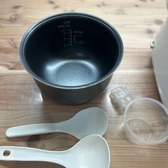【シーシーピー 炊飯器】【3.5合炊き】2022年製★クリーニング済み/6ヶ月保証付き【管理番号0309】五 の画像
