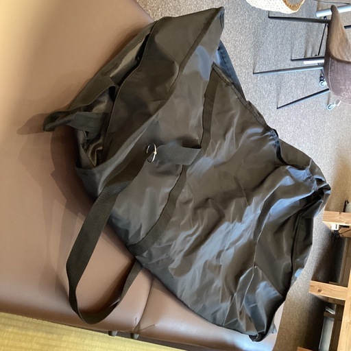 【中古品】折りたたみマッサージベッド