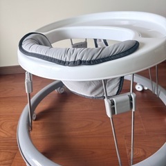 歩行器 スヌーピーの画像