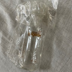 哺乳瓶　100ミリの画像