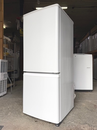札幌市内配送可 【6ヵ月保証付き】美品 22年製 三菱電機 MITSUBISHI 146L 2ドア冷蔵庫 MR-P15E2H-W