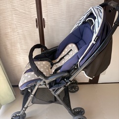 Combi ベビーカー　メチャライトの画像