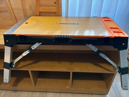 コストコOMNITABLEマルチワークテーブル 美品 アウトドア・DIY作業台