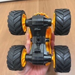 恐竜の車の画像