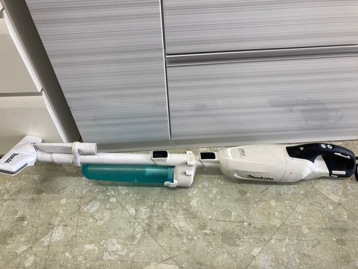 Makita スティッククリーナー CL281FD 本体のみ　中古　リサイクルショップ宮崎屋住吉店26.3.8