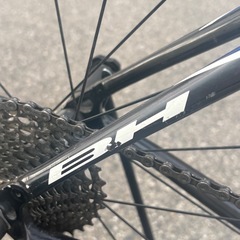 今月13日までのお取引のみ値下げ交渉可能！BH スピードロム speedrom フルカーボンロードバイク＋多数付属品の画像