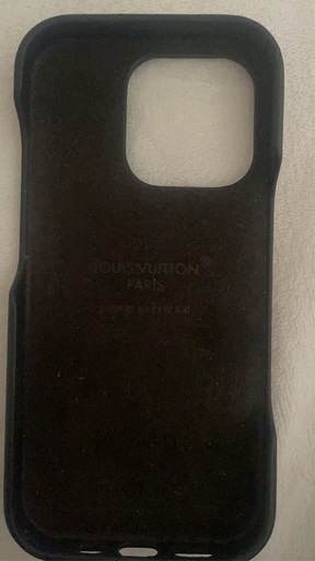 VUITTON iPhone16Proケース