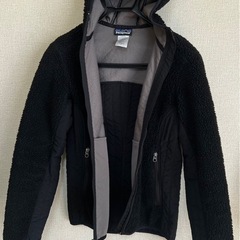 
ウィメンズPatagonia Ｗ’s レトロX フーディブラック パタゴニア　Patagoniaレアの画像