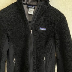 
ウィメンズPatagonia Ｗ’s レトロX フーディブラック パタゴニア　Patagoniaレアの画像