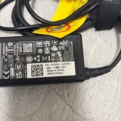 DELL  ノートパソコン 充電コードの画像