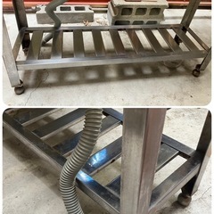 【中古】大阪引取限定　業務用厨房機器　1層シンク水切り付バックガード付の画像